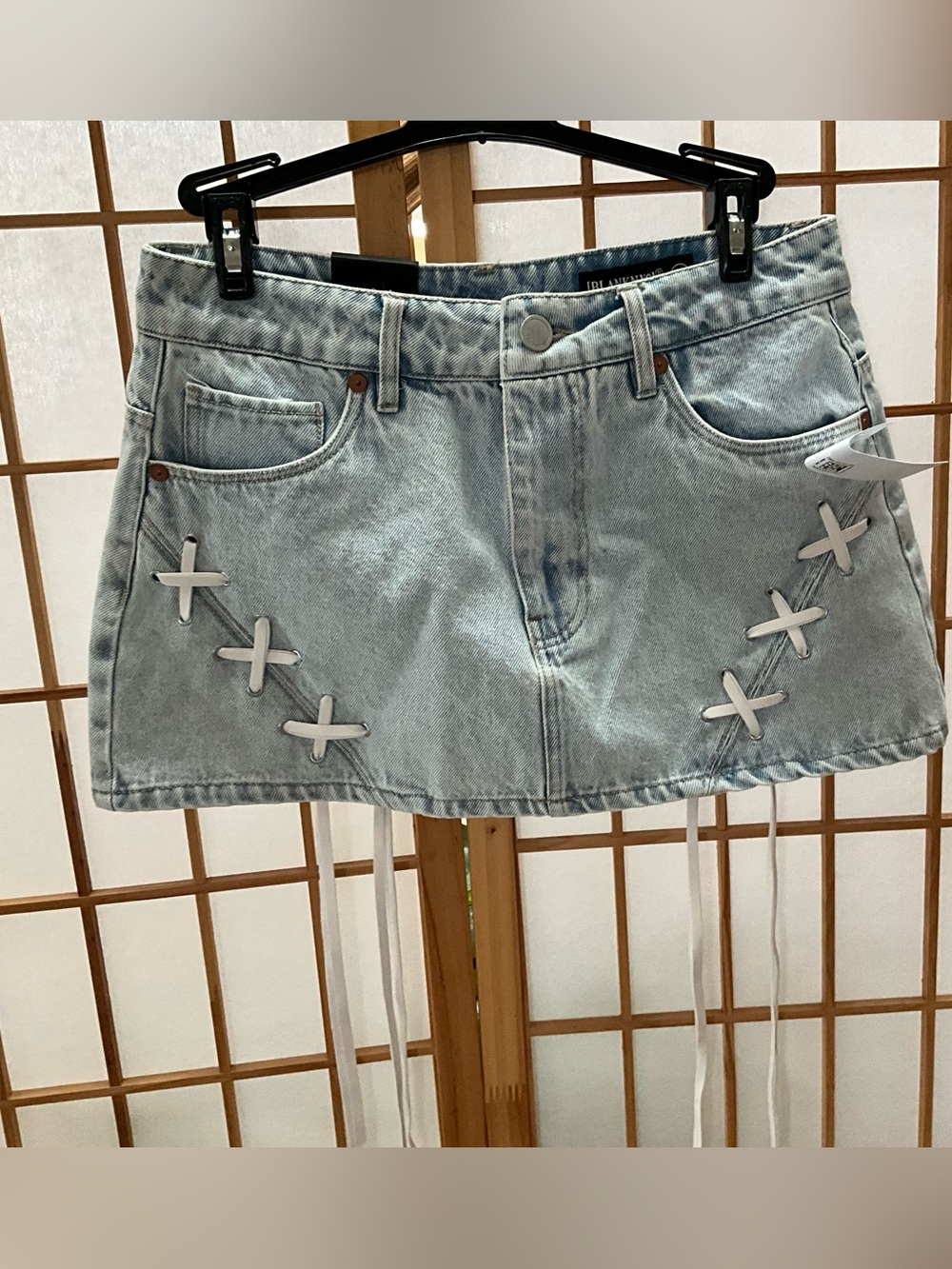 NWT [Blanknyc] Tie Breaker Denim Mini Skirt Size 25 - Picture 11 of 11